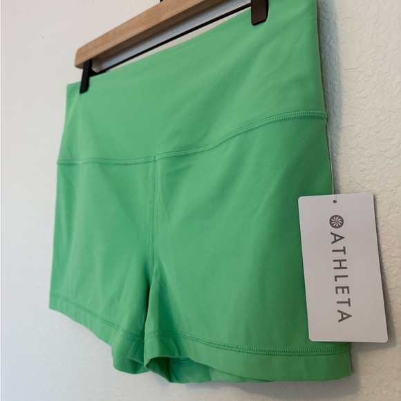 Athleta Elation Ultra High Rise Shorties - Picture 4 of 13